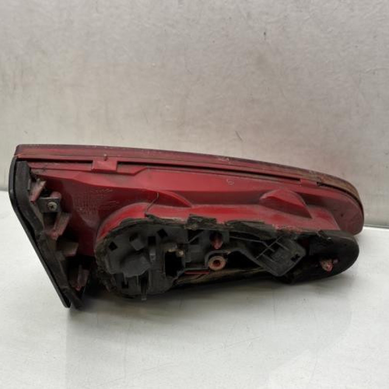 Feu arriere secondaire droit (feux) PEUGEOT 607 Photo n°2