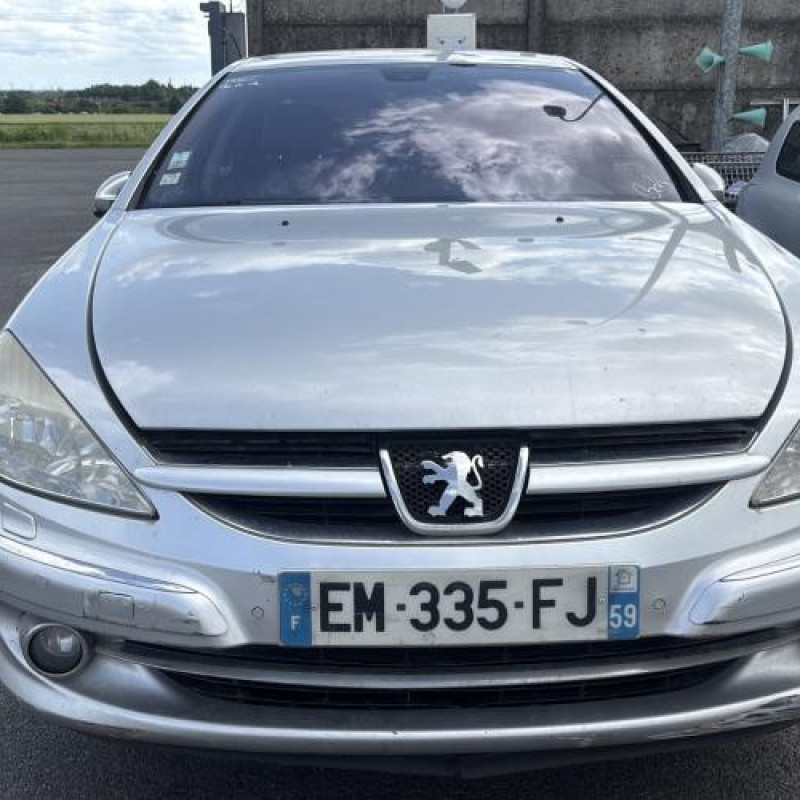 Feu arriere secondaire droit (feux) PEUGEOT 607 Photo n°12