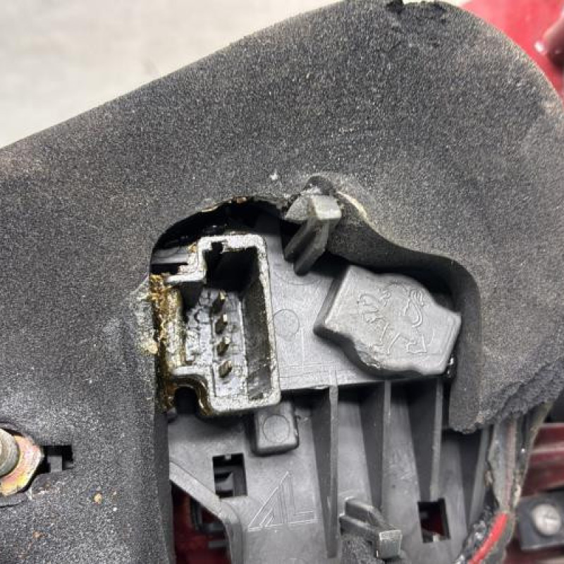 Feu arriere secondaire gauche (feux) PEUGEOT 607 Photo n°3