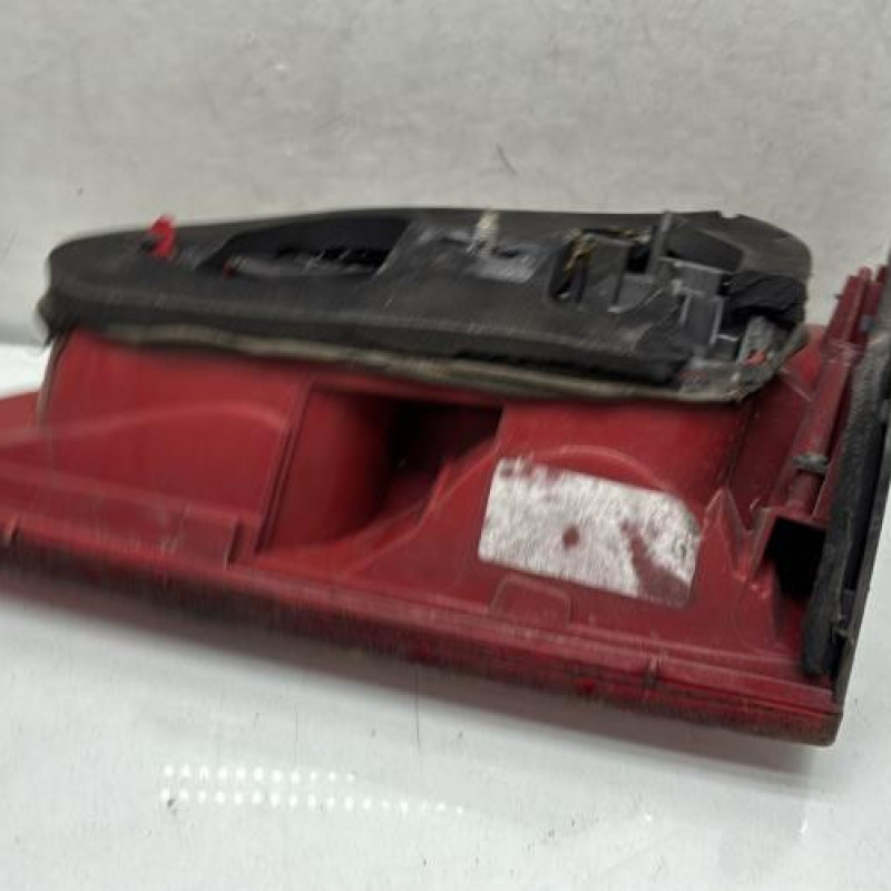 Feu arriere secondaire gauche (feux) PEUGEOT 607 Photo n°4