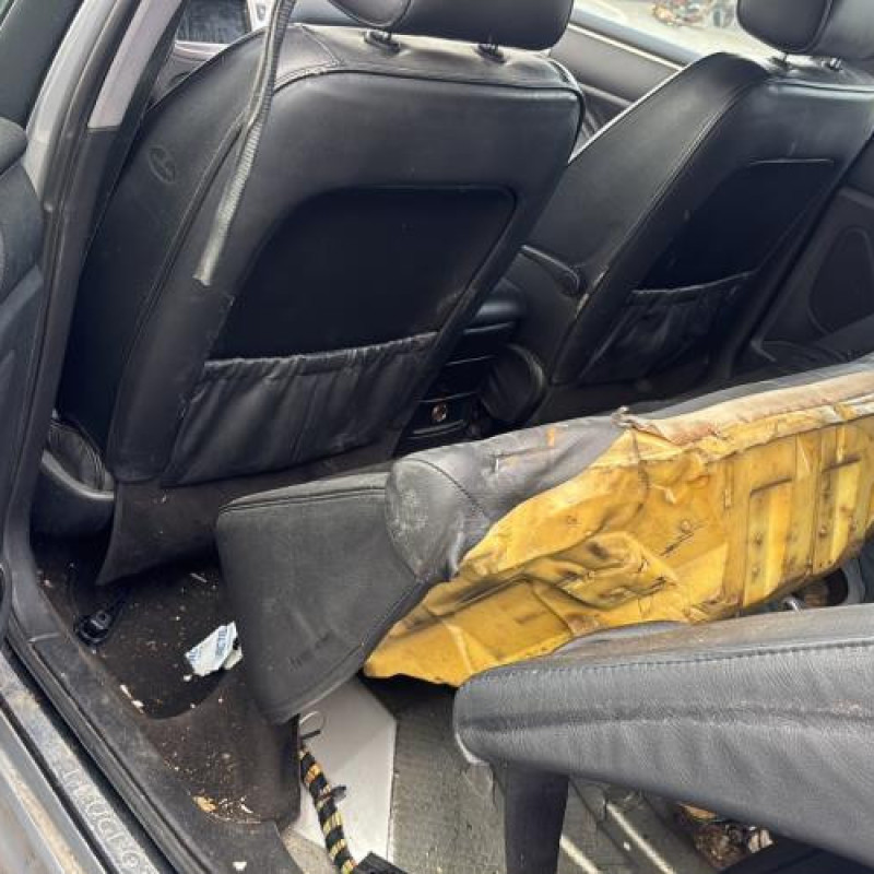 Feu arriere secondaire gauche (feux) PEUGEOT 607 Photo n°14