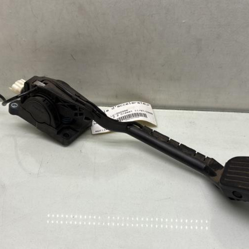 Pedale d'accelerateur PEUGEOT 607 Photo n°1