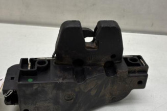 Serrure de coffre PEUGEOT 607