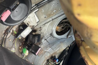 Serrure de coffre PEUGEOT 607