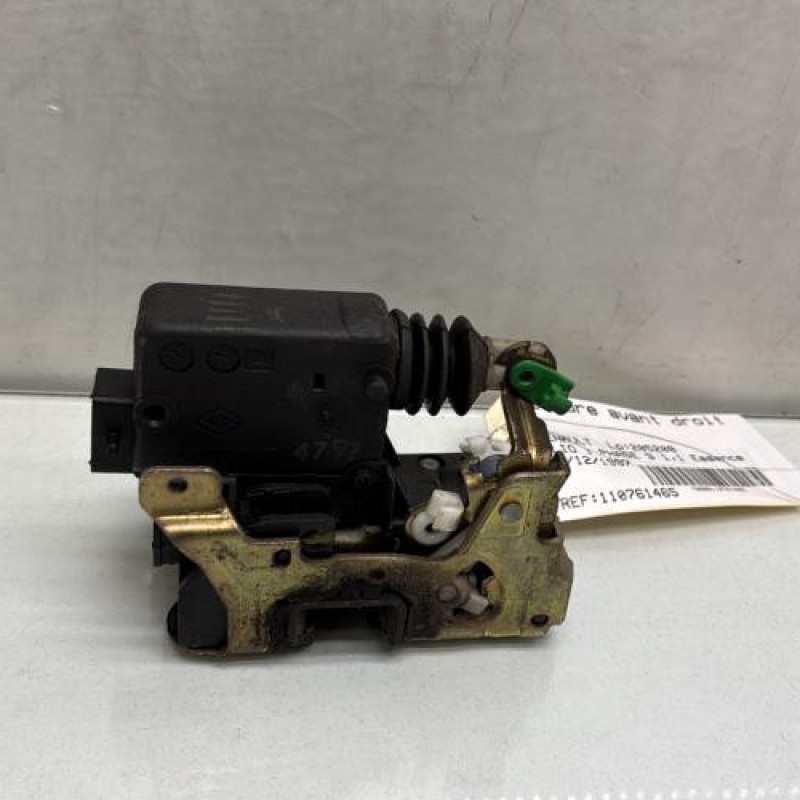 Serrure avant droit RENAULT CLIO 1 Photo n°3