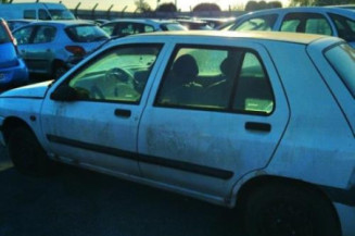 Serrure avant droit RENAULT CLIO 1