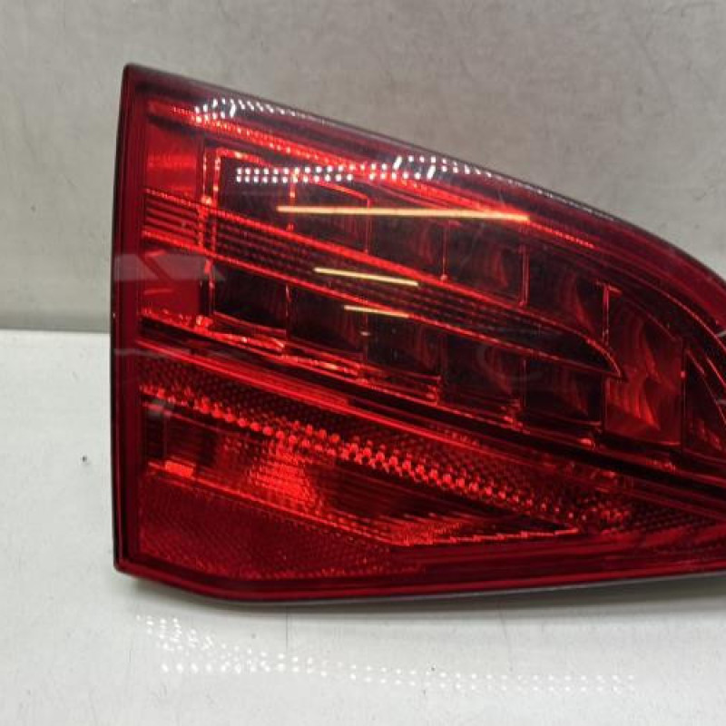 Feu arriere secondaire gauche (feux) AUDI A4 3 Photo n°1