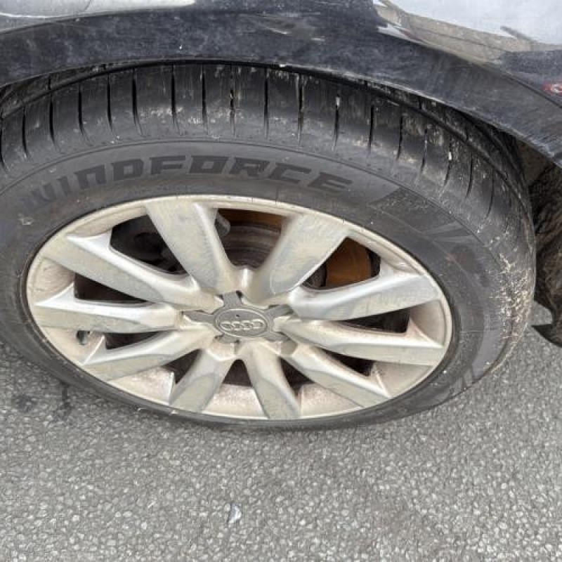 Poignee porte arriere droit AUDI A4 3 Photo n°10