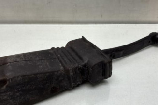 Arret de porte avant gauche AUDI A4 3 Photo n°1