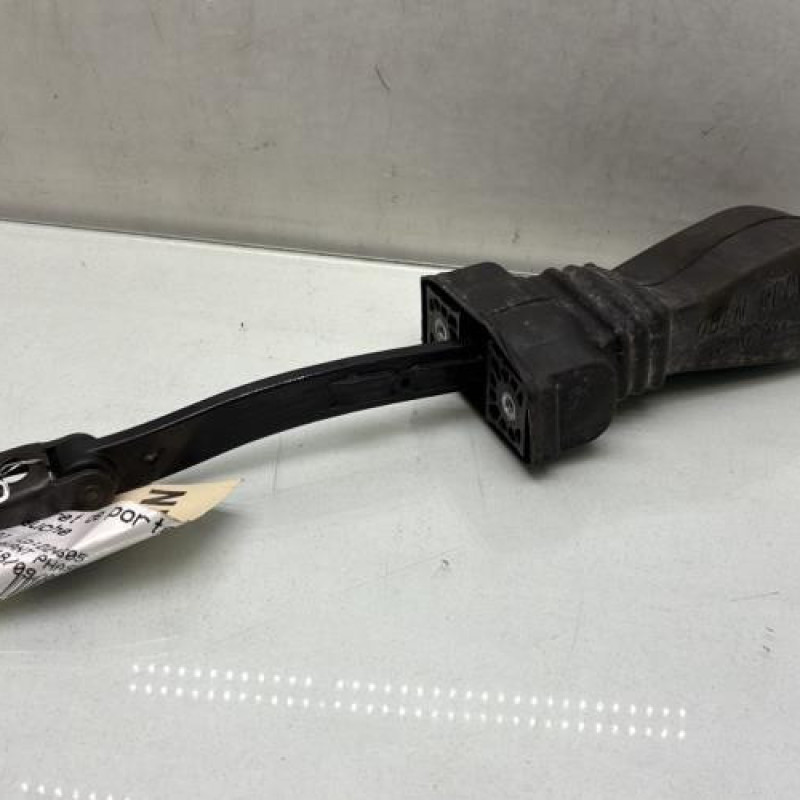 Arret de porte avant gauche AUDI A4 3 Photo n°3