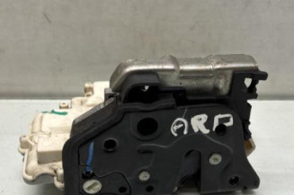 Serrure arriere droit AUDI A4 3 Photo n°1
