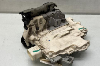 Serrure arriere droit AUDI A4 3
