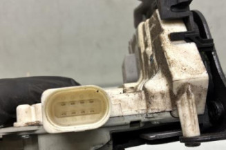 Serrure arriere gauche AUDI A4 3