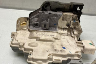 Serrure avant gauche AUDI A4 3