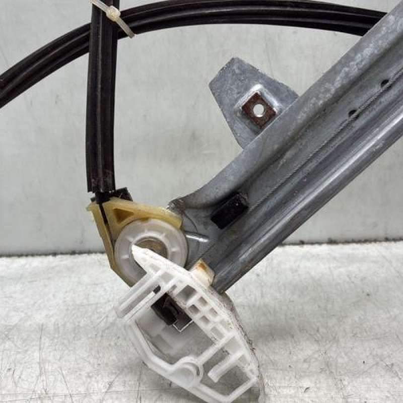 Leve vitre electrique avant gauche CITROEN XSARA PICASSO Photo n°11