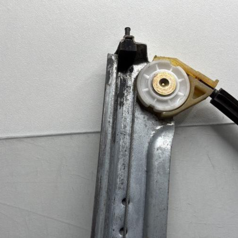 Leve vitre electrique avant gauche CITROEN XSARA PICASSO Photo n°13