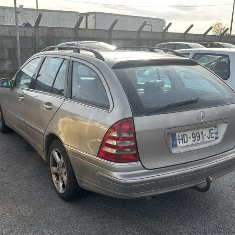 Pretensionneur de ceinture arriere droit MERCEDES CLASSE C 203 Photo n°7