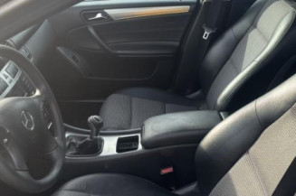 Pretensionneur de ceinture arriere gauche MERCEDES CLASSE C 203