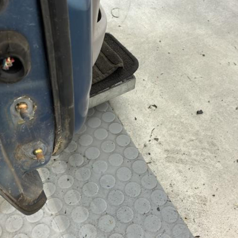 Porte avant droit NISSAN ALMERA TINO Photo n°5