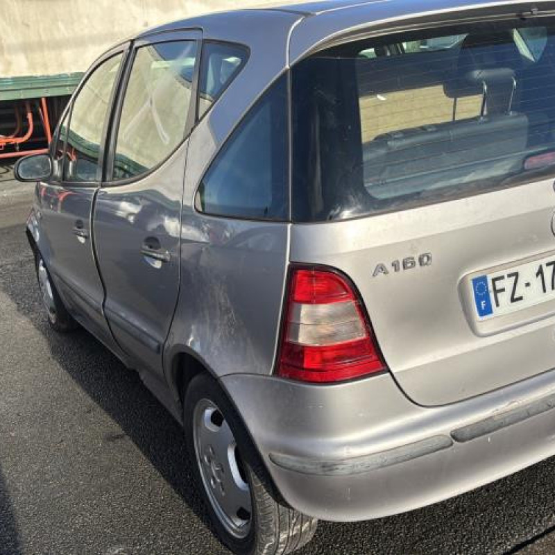 Capot MERCEDES CLASSE A 168 Photo n°13