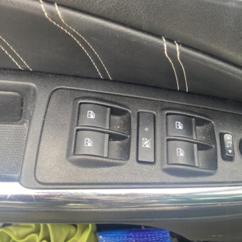 Porte arriere droit LANCIA DELTA 3 Photo n°16