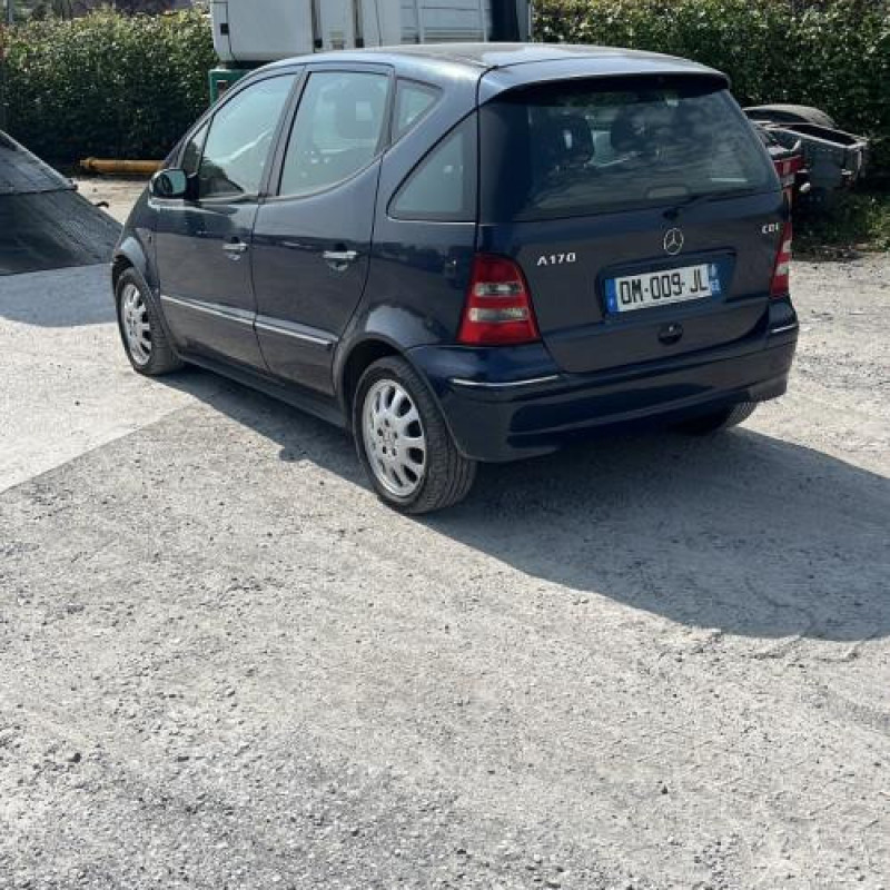 Capot MERCEDES CLASSE A 168 Photo n°10