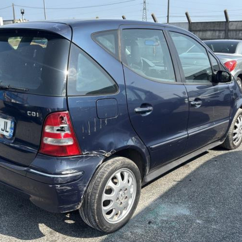 Capot MERCEDES CLASSE A 168 Photo n°17