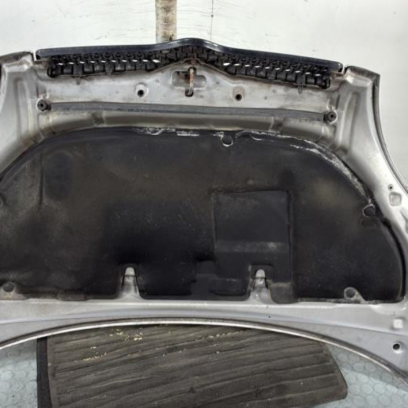 Capot TOYOTA YARIS 1 Photo n°6