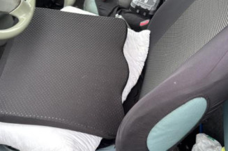 Capot TOYOTA YARIS 1