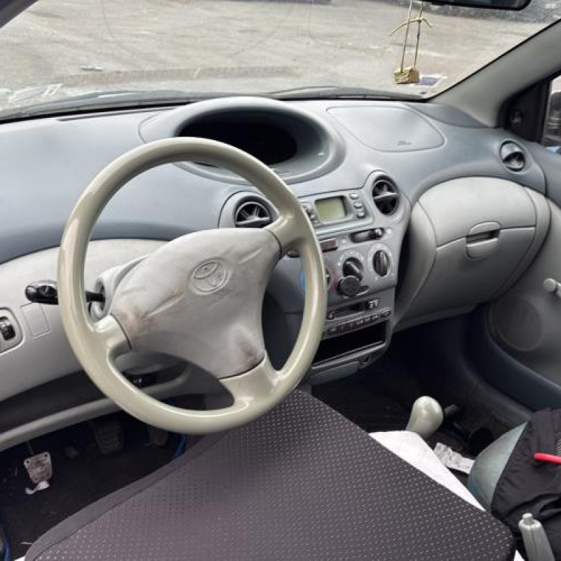 Capot TOYOTA YARIS 1 Photo n°17