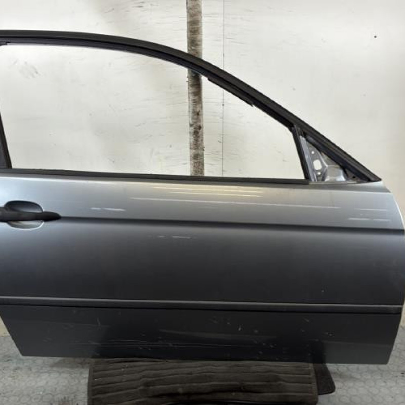 Porte avant droit BMW SERIE 3 E46 Photo n°1