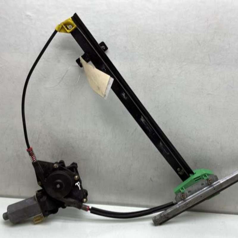 Leve vitre electrique avant droit FORD KA 1 Photo n°1