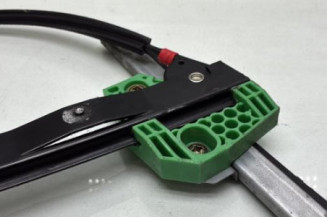 Leve vitre electrique avant droit FORD KA 1