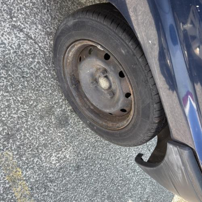 Retroviseur gauche PEUGEOT 106 Photo n°17