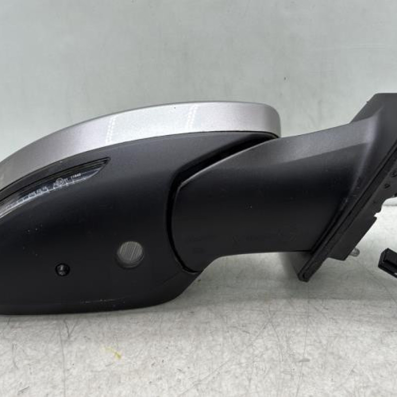 Retroviseur droit RENAULT MEGANE 4 Photo n°3