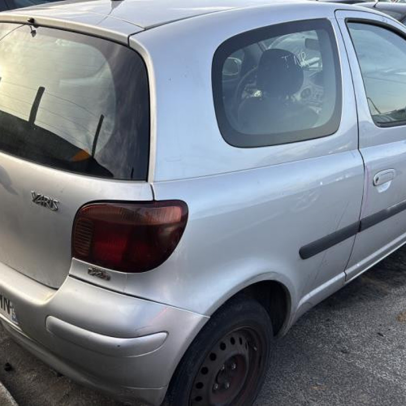 Feu arriere principal droit (feux) TOYOTA YARIS 1 Photo n°6