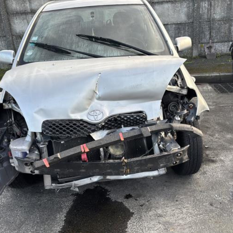 Feu arriere principal droit (feux) TOYOTA YARIS 1 Photo n°10