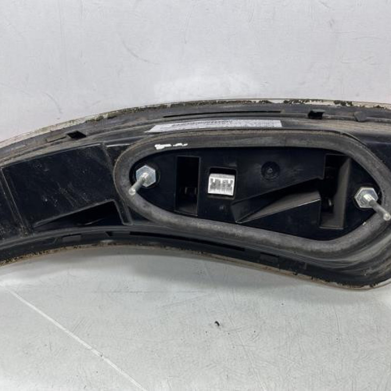 Feu arriere principal droit (feux) LANCIA DELTA 3 Photo n°2