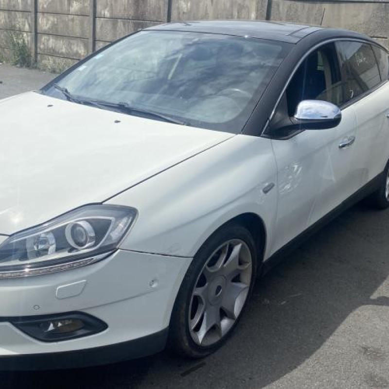 Feu arriere principal droit (feux) LANCIA DELTA 3 Photo n°4