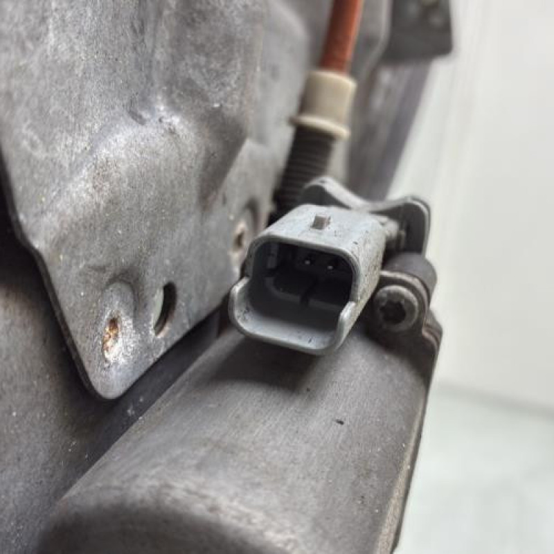 Leve vitre electrique arriere droit PEUGEOT 206 Photo n°2