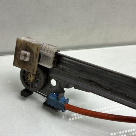 Leve vitre electrique avant gauche PEUGEOT 106