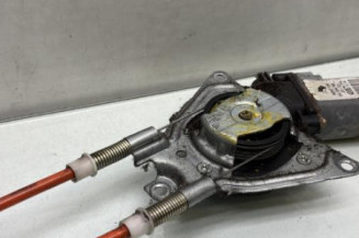 Leve vitre electrique avant gauche PEUGEOT 106