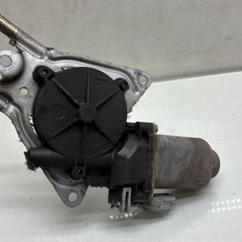 Leve vitre electrique avant gauche PEUGEOT 106 Photo n°5