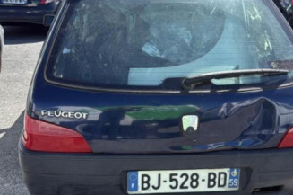 Leve vitre electrique avant gauche PEUGEOT 106