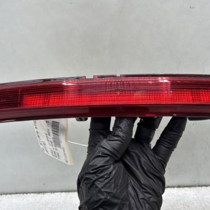 Feu arriere stop central RENAULT MEGANE 4 Photo n°1