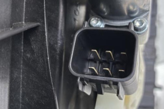 Leve vitre electrique avant droit FORD FIESTA 7