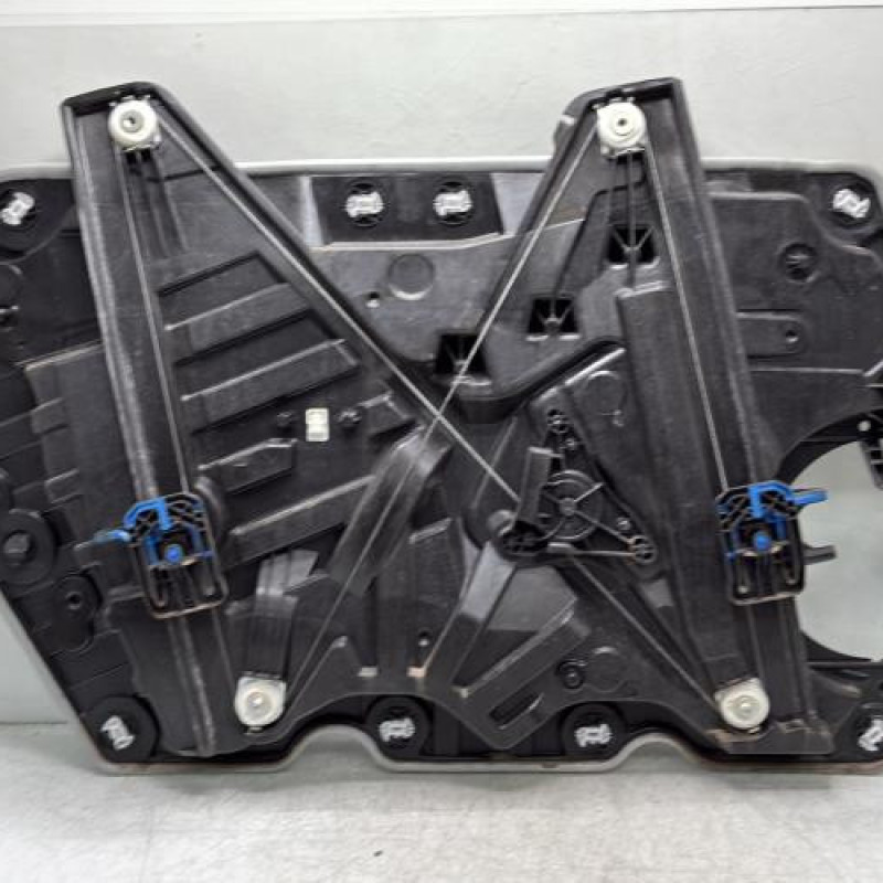 Leve vitre electrique avant droit FORD FIESTA 7 Photo n°6