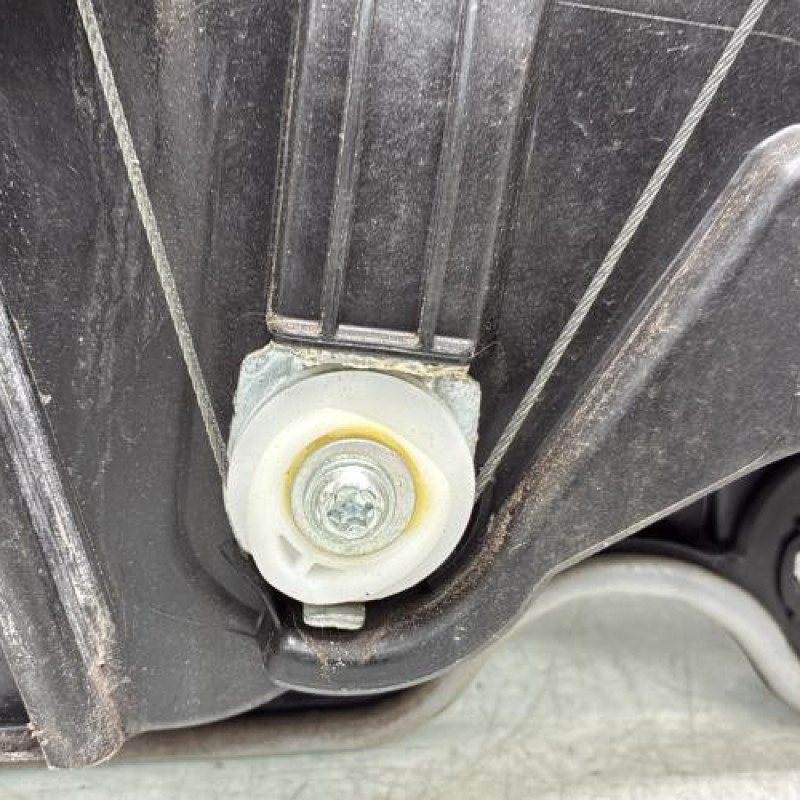 Leve vitre electrique avant droit FORD FIESTA 7 Photo n°12