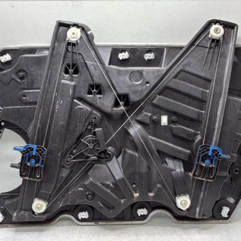 Leve vitre electrique avant gauche FORD FIESTA 7 Photo n°6