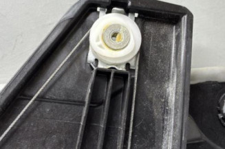 Leve vitre electrique avant gauche FORD FIESTA 7